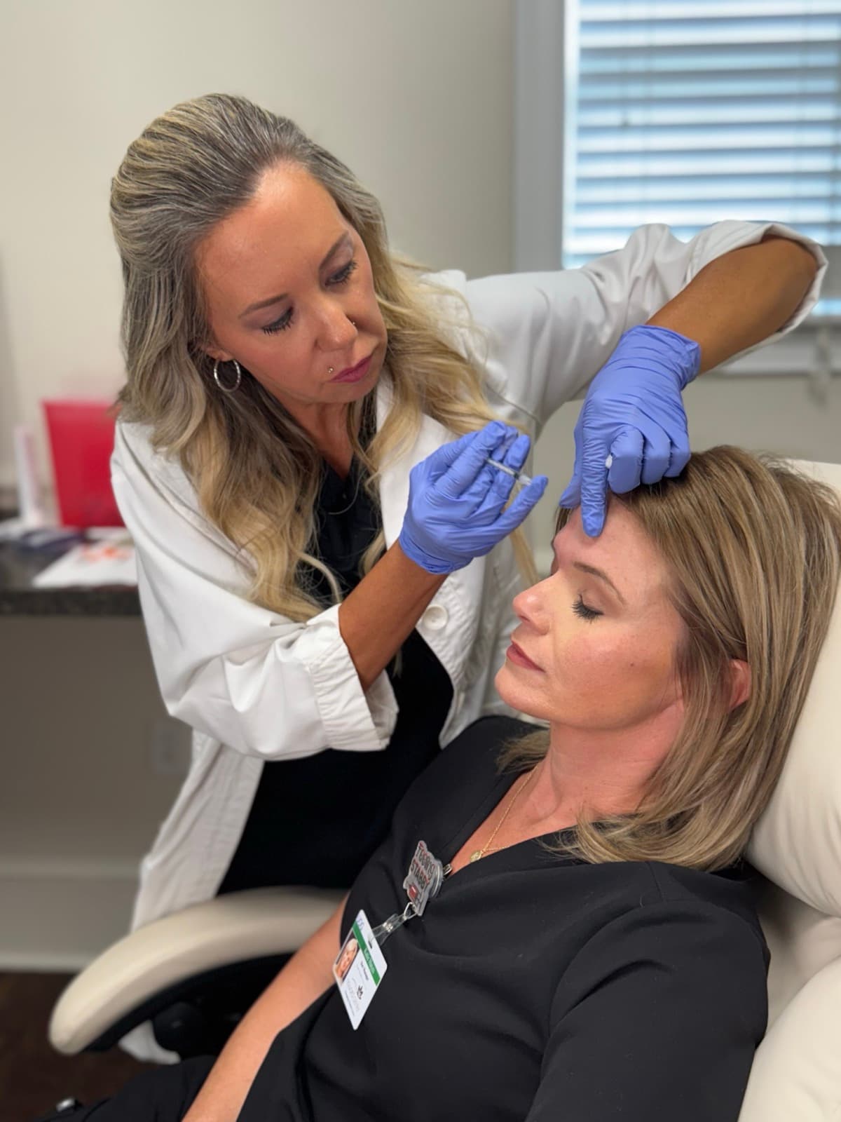 Injectable treatment at Ellaryn MedSpa